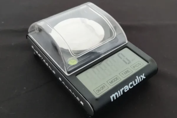 High-Precision Digital Scale - Image 4
